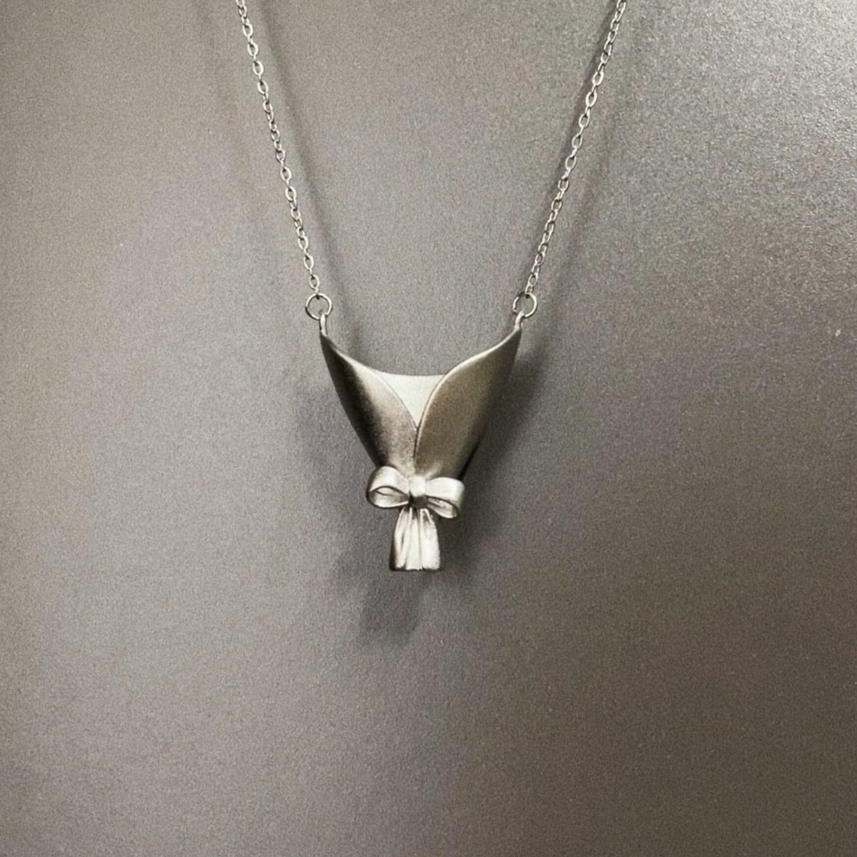 Eternal Bouquet Necklace